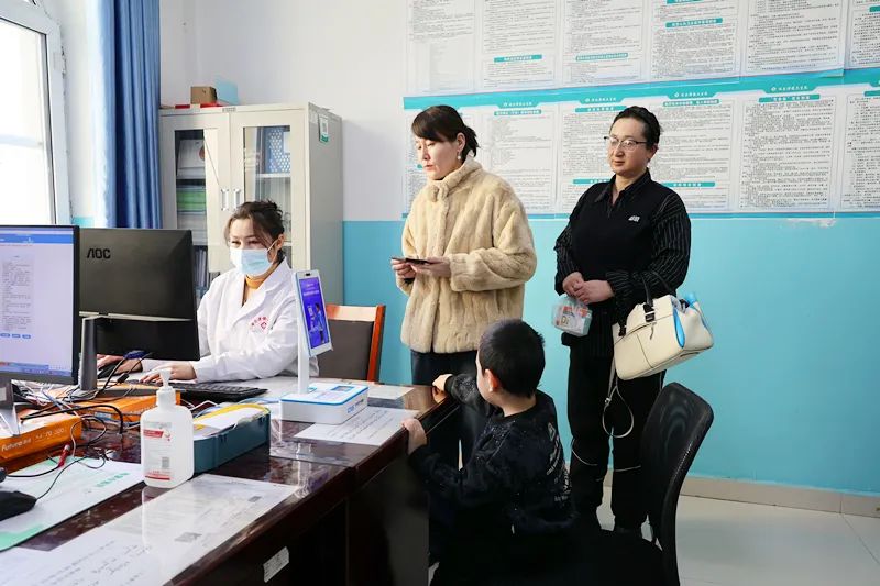 布尔津镇：赞！太方便了！医保就医迈入“刷脸支付”时代-骆驼帮
