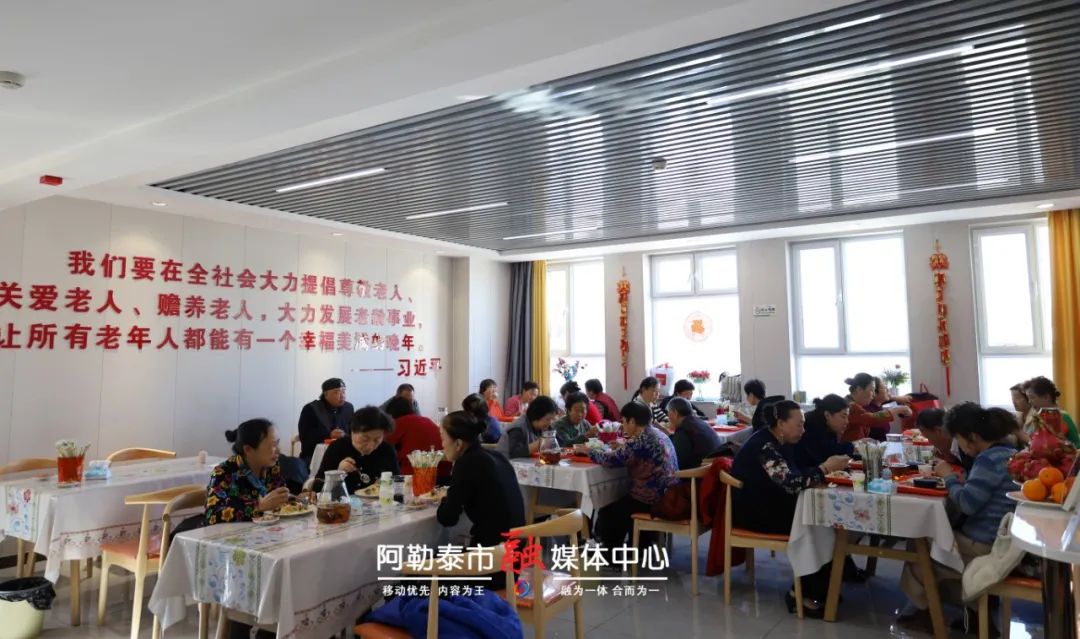 图片[4]-辉煌70年 奋进新征程丨金山城下石榴红——阿勒泰市细微之处铸牢中华民族共同体意识-骆驼帮