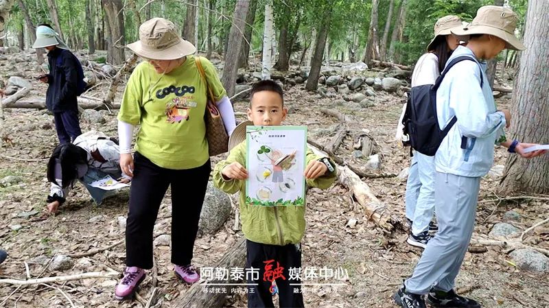 徒步+手作+民俗 阿勒泰把亲子游玩出“花”了-骆驼帮