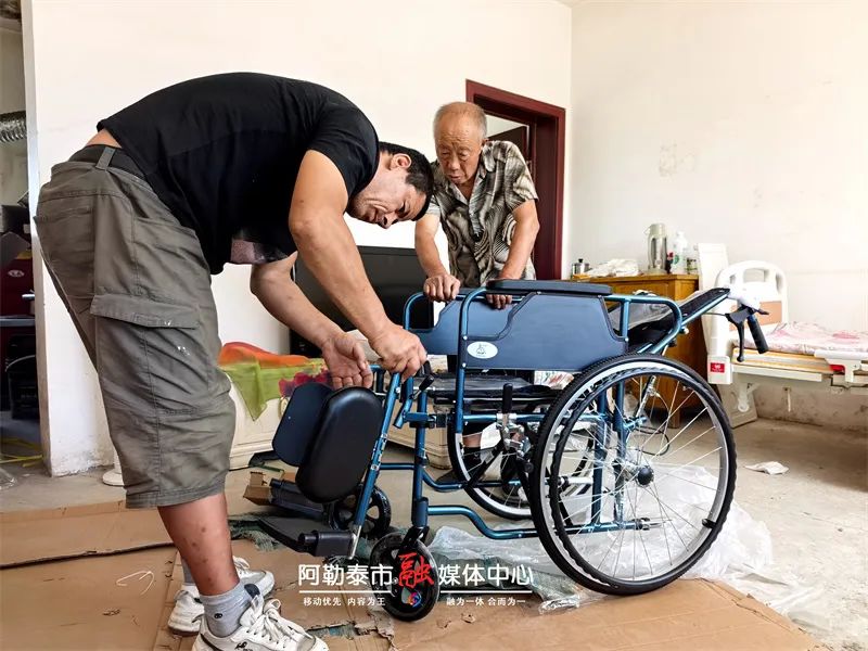 图片[2]-阿勒泰市适老化改造进家 老人笑开颜-骆驼帮