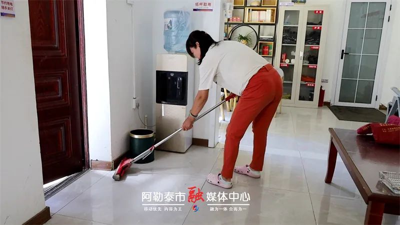 图片[5]-阿勒泰市这波操作太圈粉！共享卫生间+免费停车 游客直呼“细节暖到心窝里”-骆驼帮